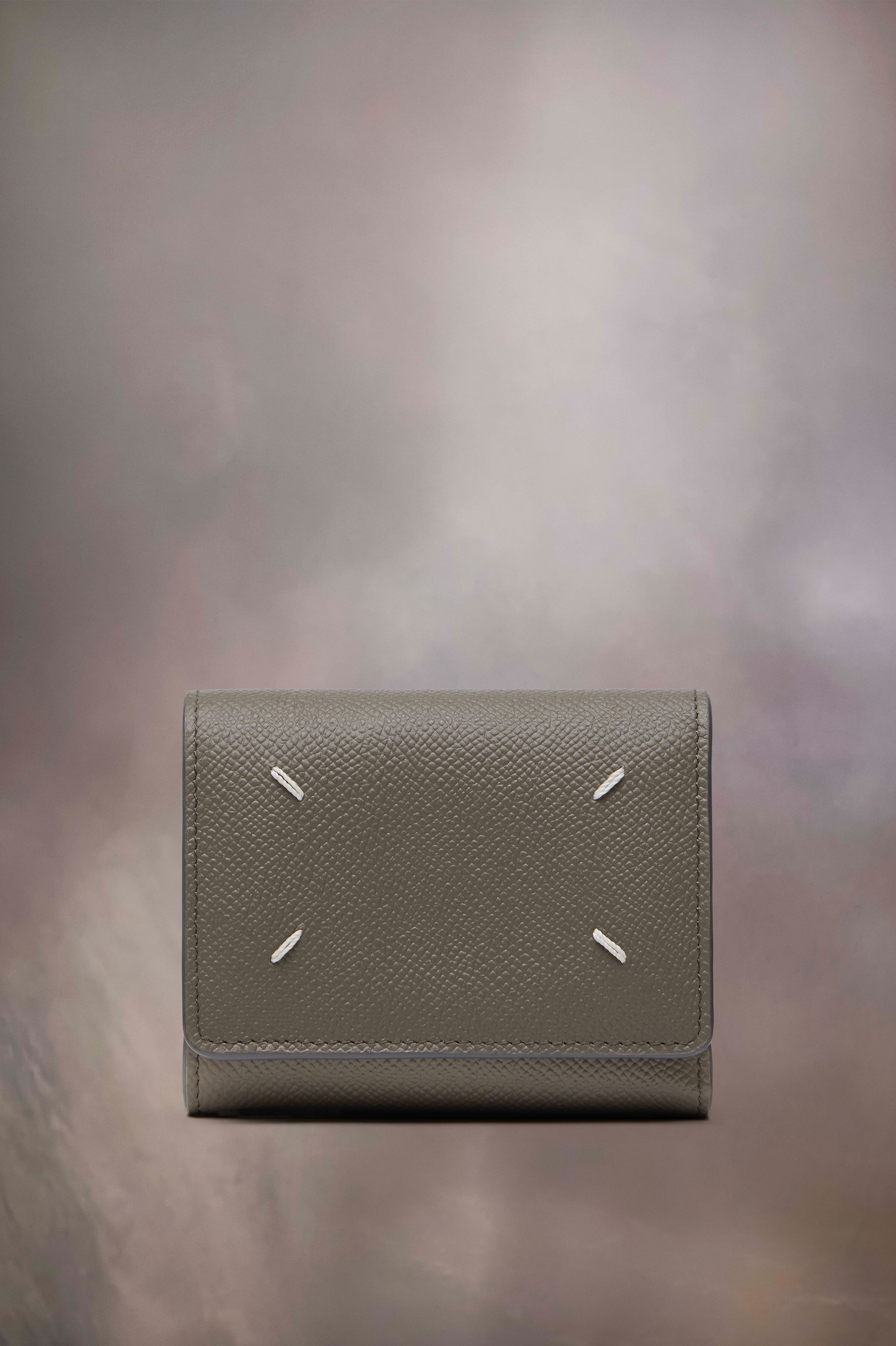 Four stitches pocket cardholder