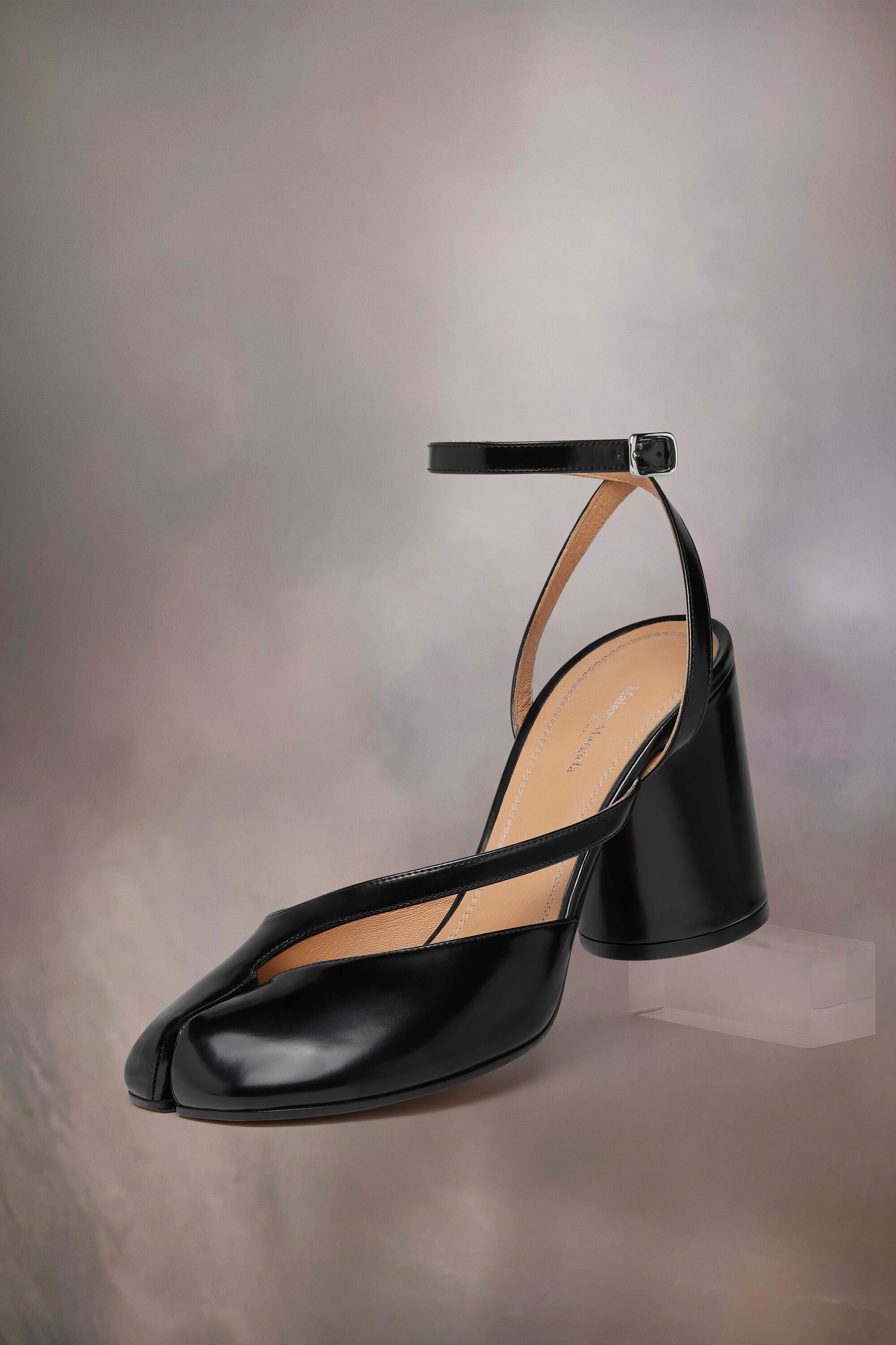 Maison Margiela Official | Clothing, Shoes & Accessories