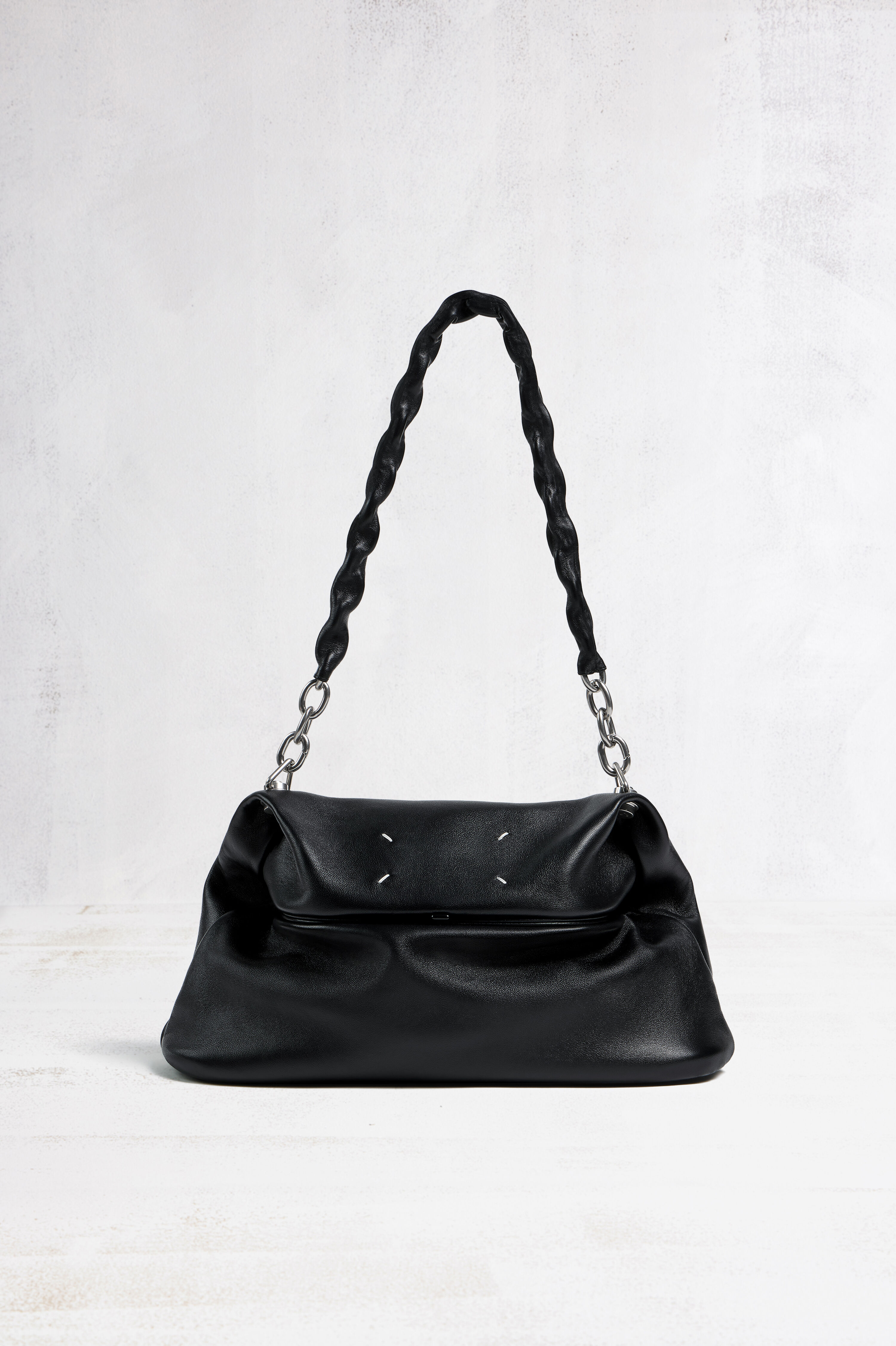 Women's link bag