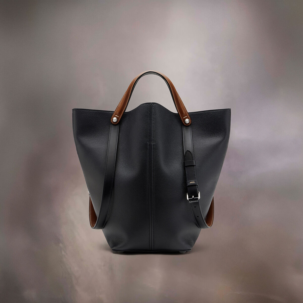 商品画像：Maison Margiela マイヨン ピアス ダブルカーブリンク - メルカリ 2