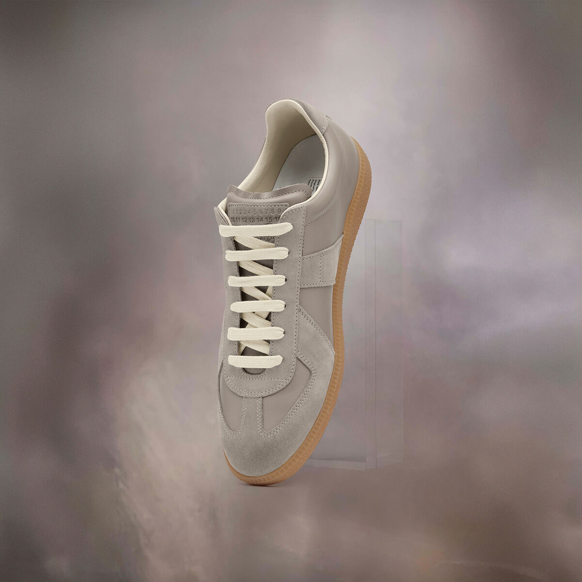Maison Margiela 入手困難！マルジェラ バム ボディバッグ Maison Margiela 入手困難！マルジェラ バム ボディバッグ