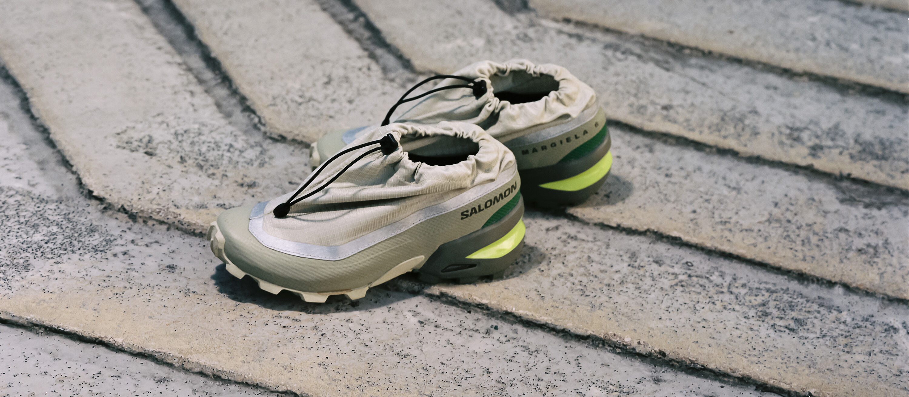 MM6 x Salomonクロス ハイ ナイロンスニーカー ☆新品☆ 23.5 靴 - 靴