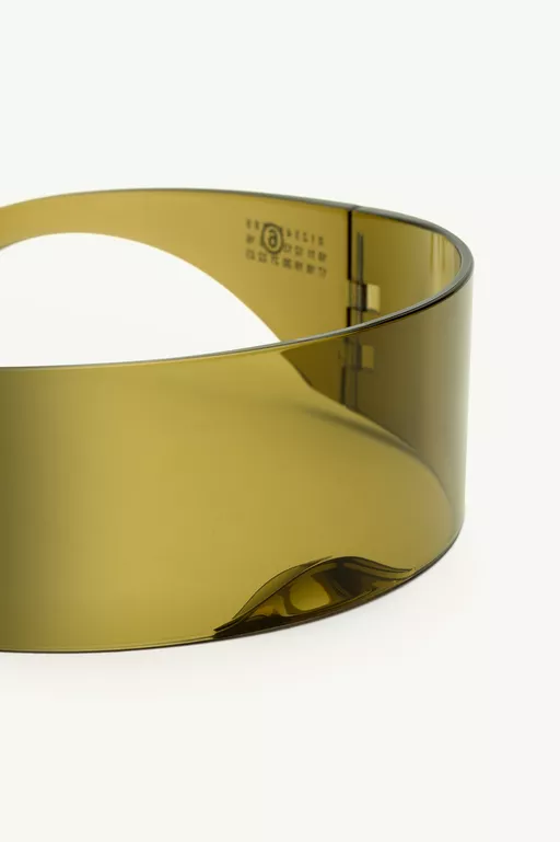 Wraparound sunglasses - Sunglasses