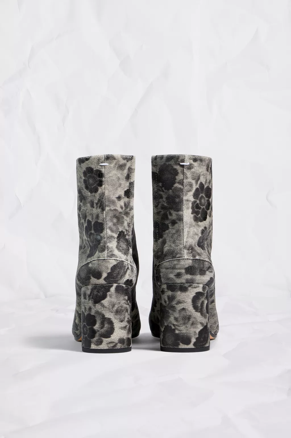 White and Black Tabi Ankle Boots Crackle Flower Print | Maison