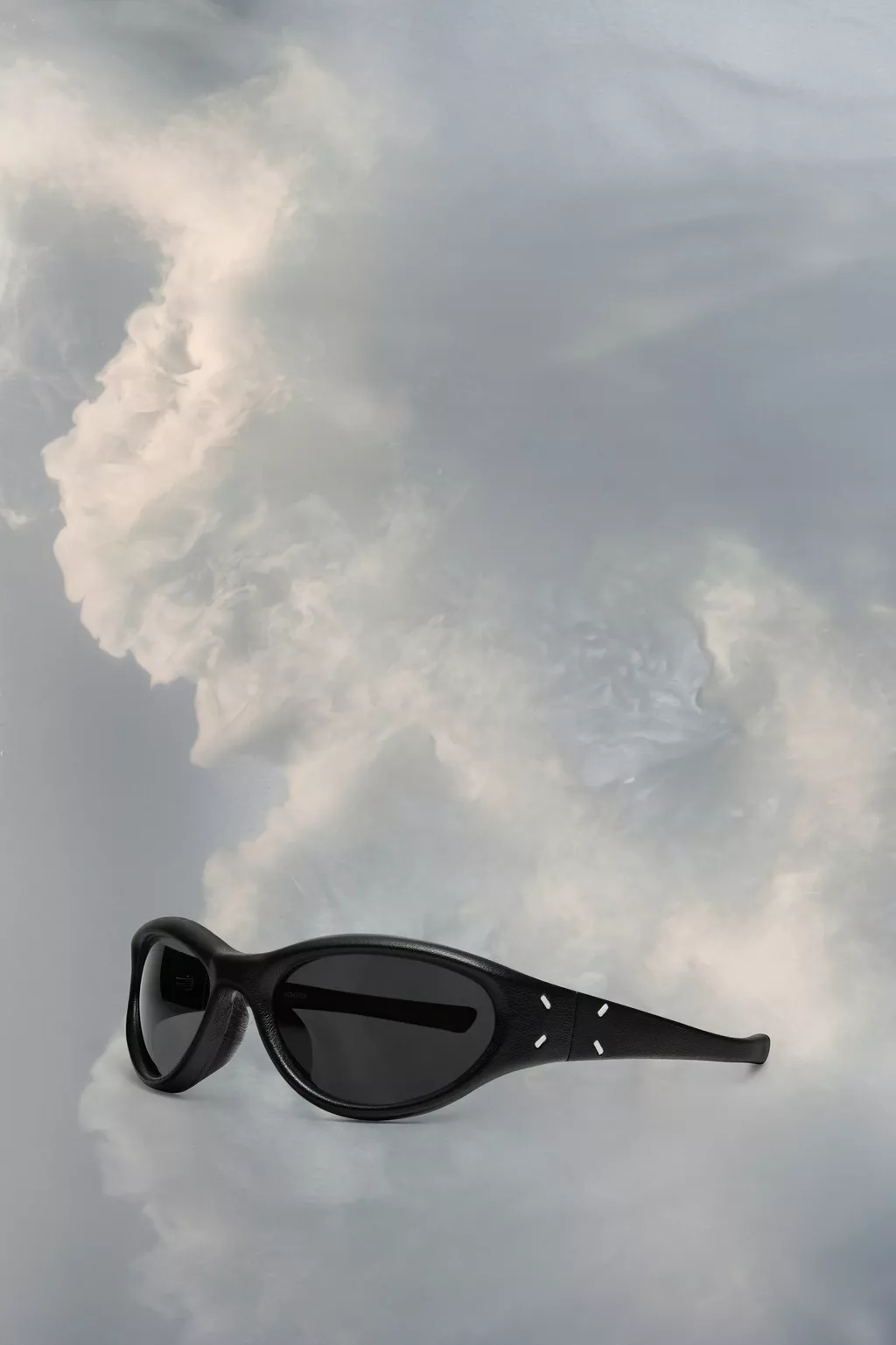 S33YC0037_M10036_961_E.webp?sw
