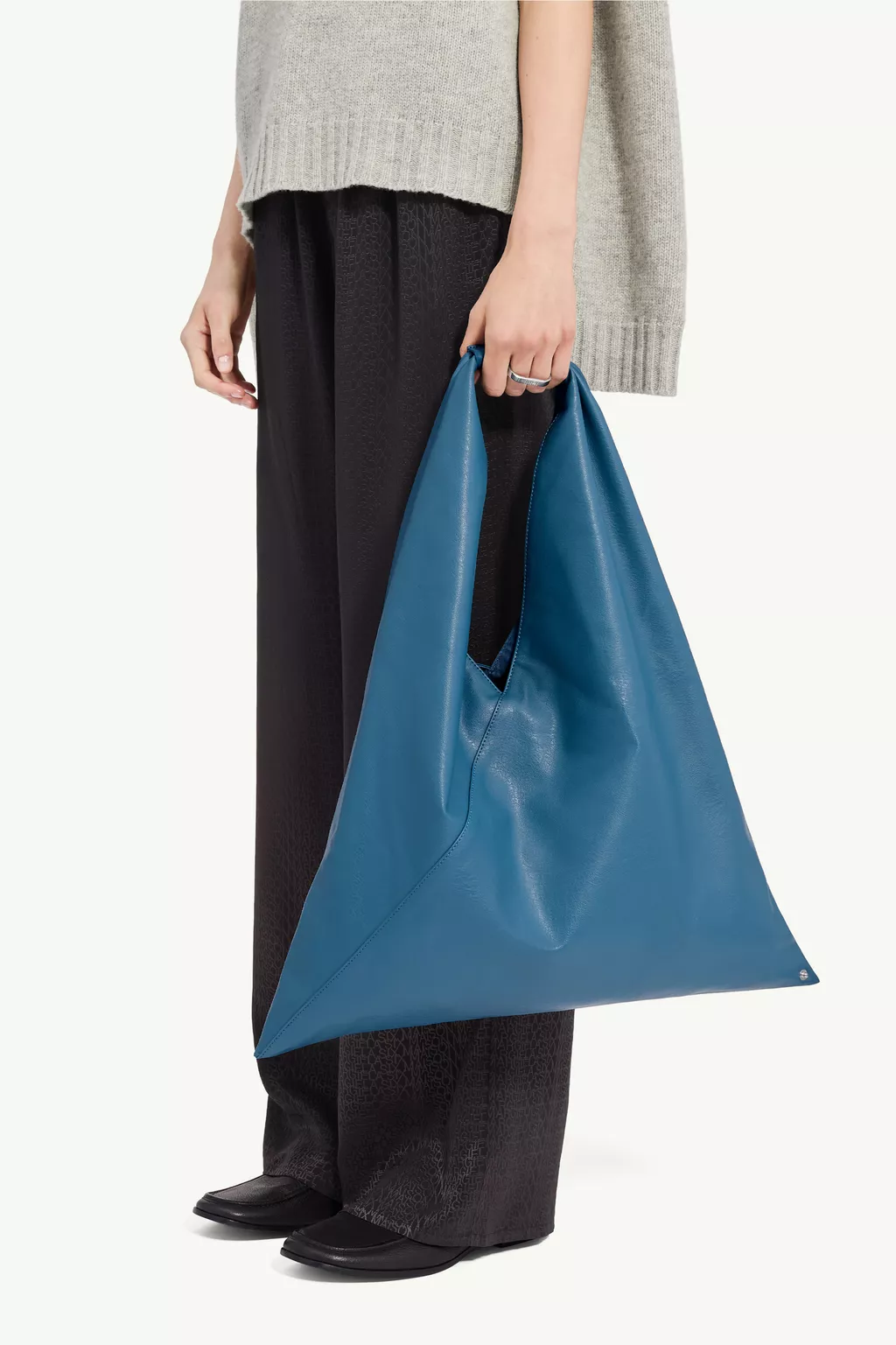 CLASSIC JAPANESE HANDBAG
