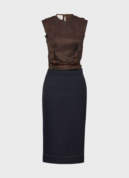 Sleeveless dress