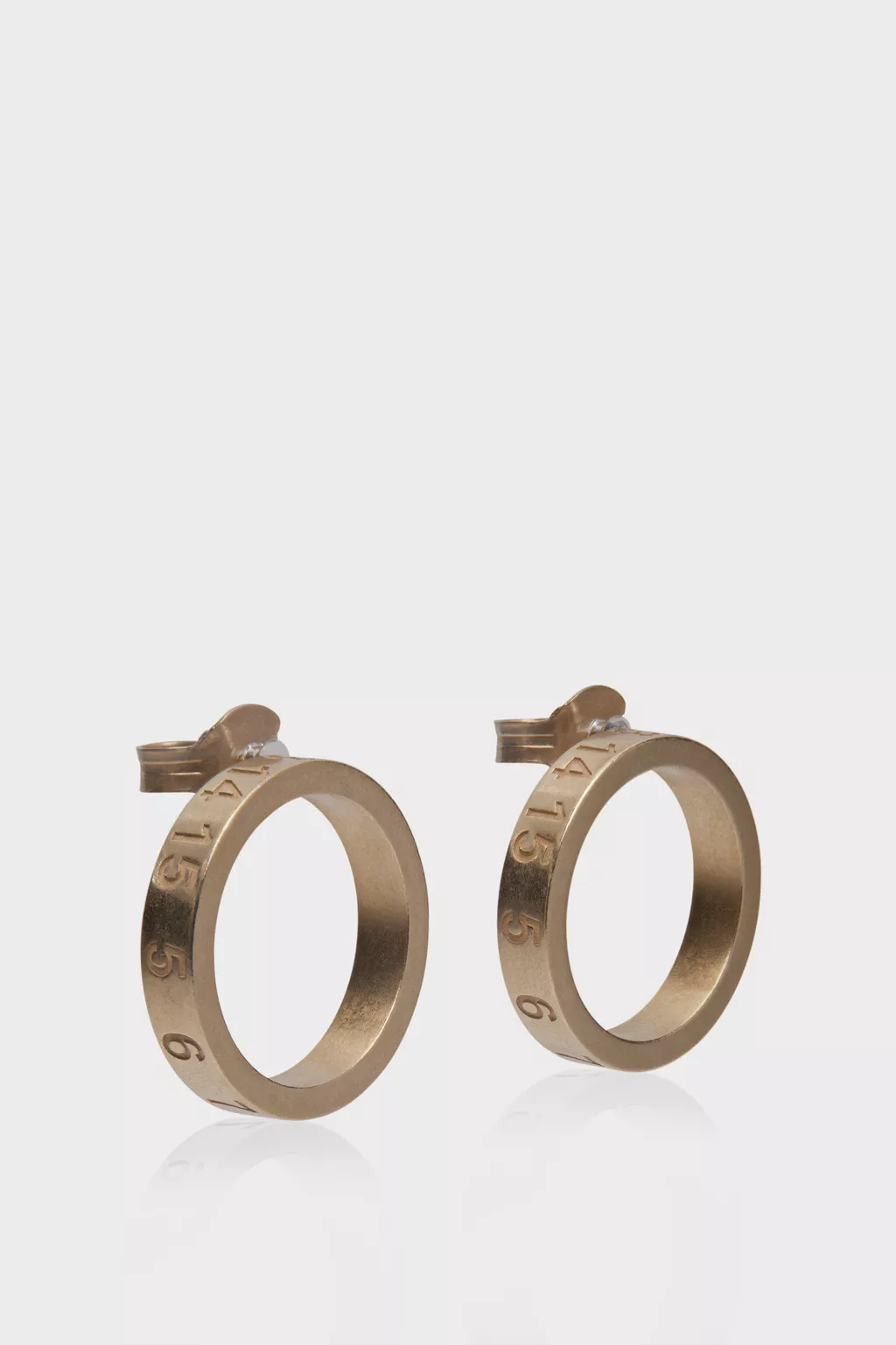 SI8VG0001_SV0129_950_R.webp?sw
