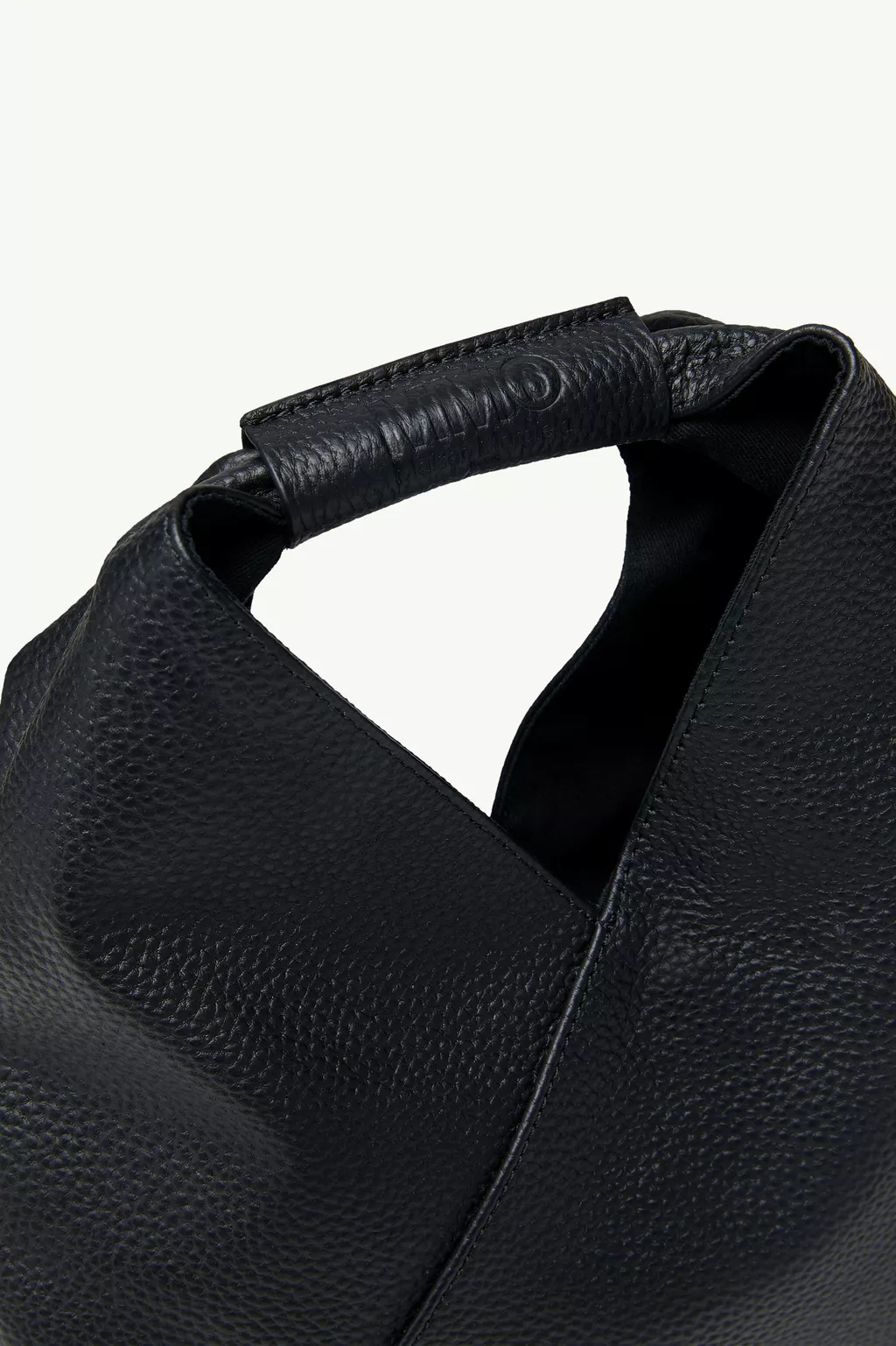 Black Japanese bag | MM6 Official