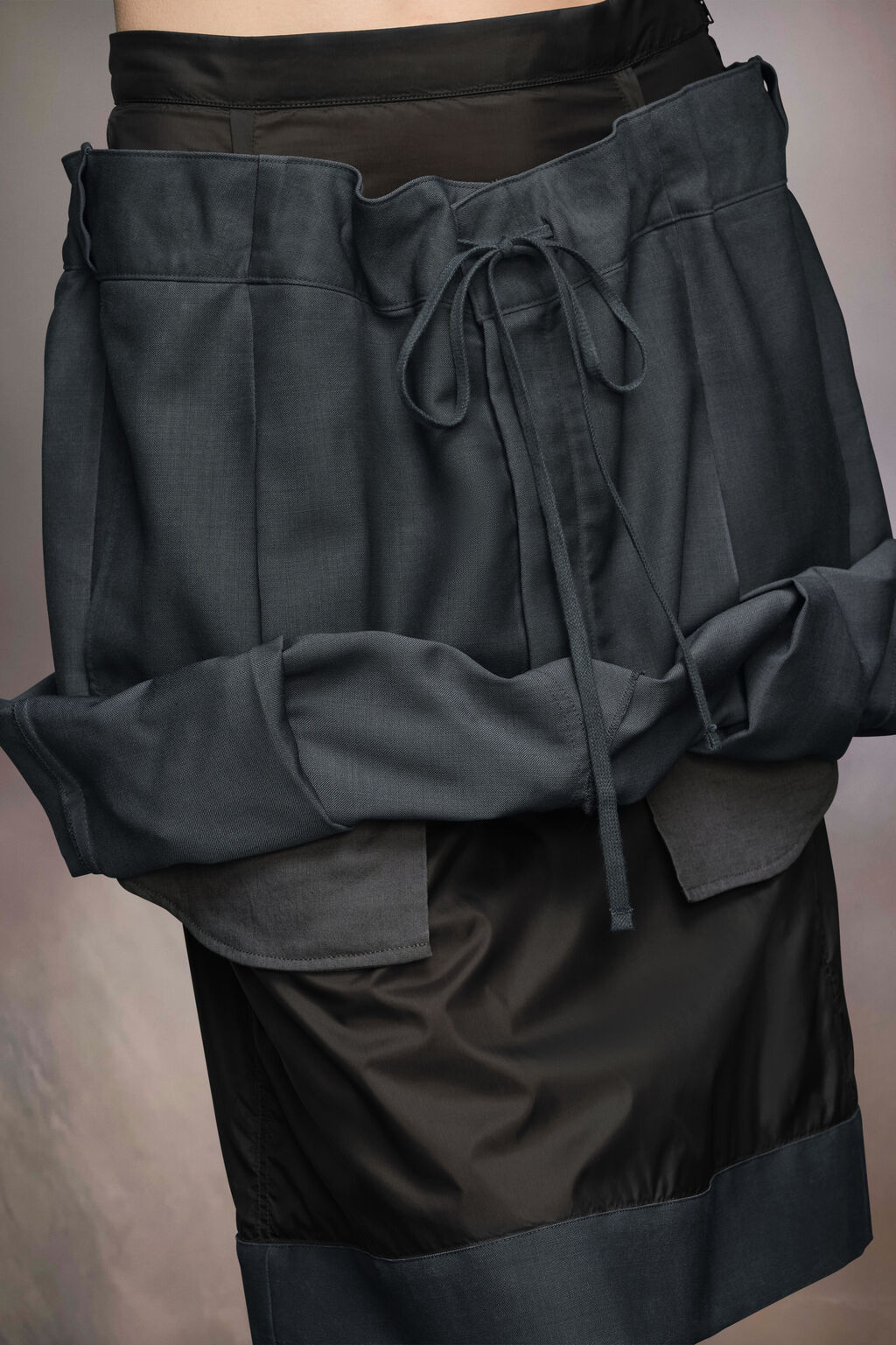 4612255 Black Layered Skirt Dress