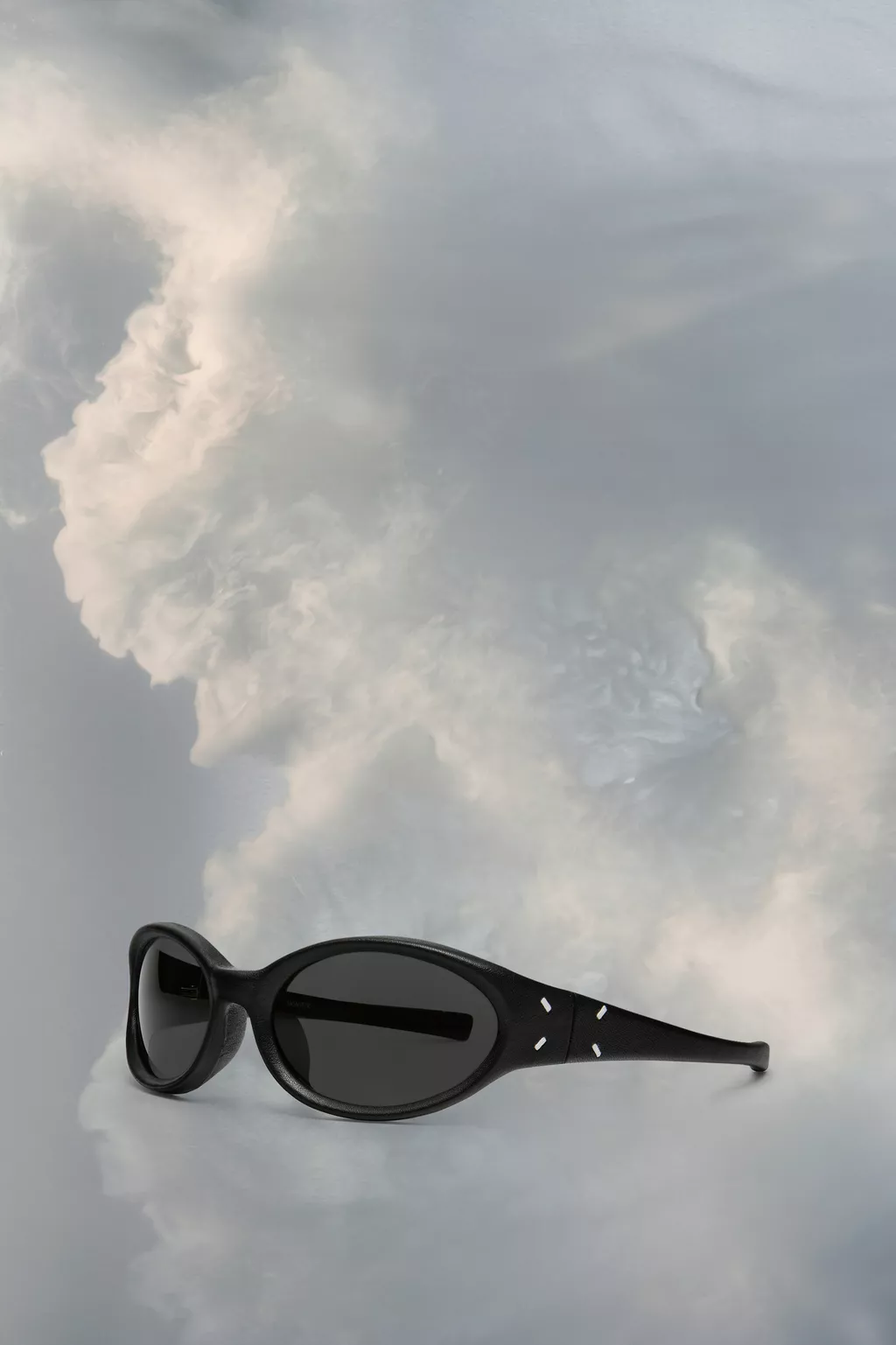 Maison Margiela GENTLE MONSTER MM104 レザー S33YC0035_M10034_961_E.webp?sw