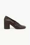 T8243 - Elasticated Anatomic pumps