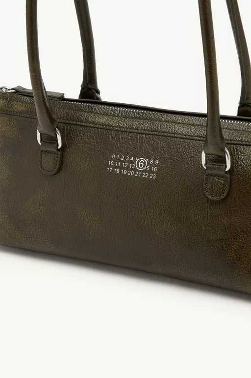Bauletto Shoulder Bag Medium crackled leather - Shoulder Bags