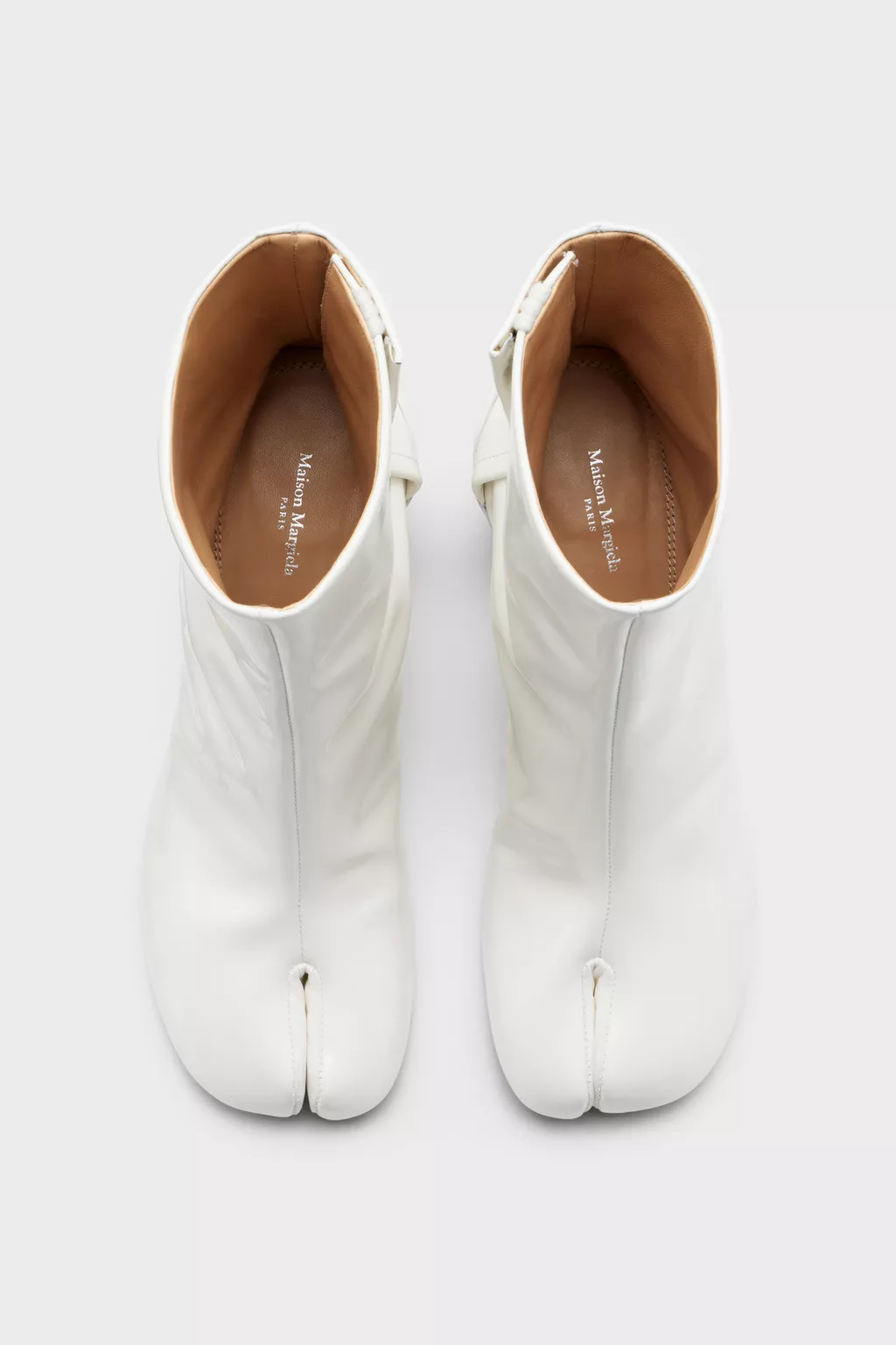 Maison Margiela 足袋ブーツ ホワイト　35 White Tabi Ankle Boot | Maison Margiela Official