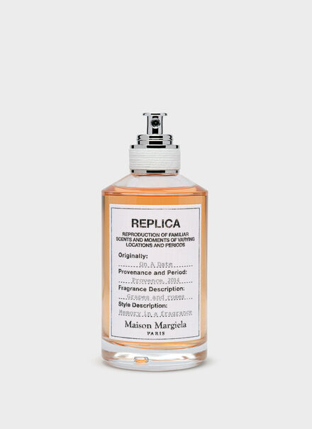 Replica On A Date eau de toilette