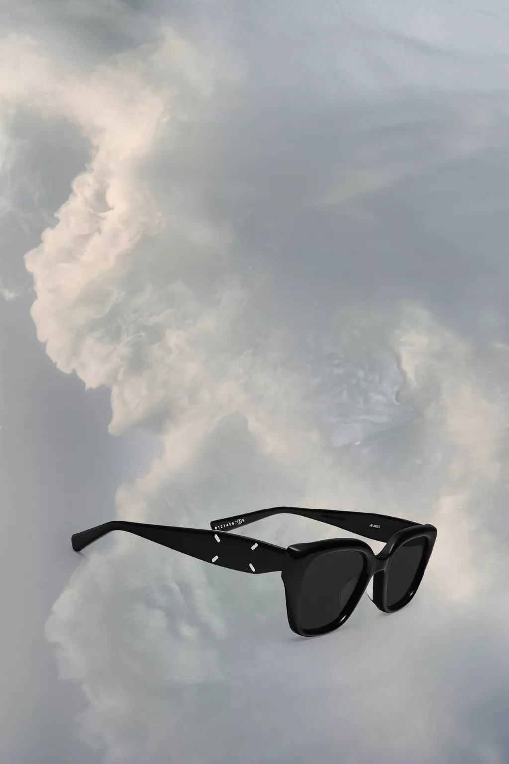 S33YC0045_M10044_961_R.webp?sw