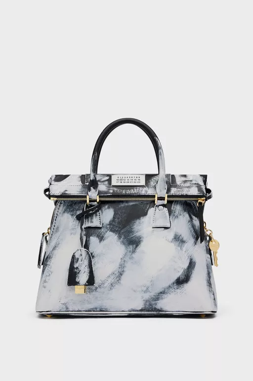 5AC Classique Bianchetto Medium - Shoulder Bags