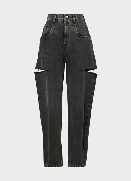 Cut-out jeans