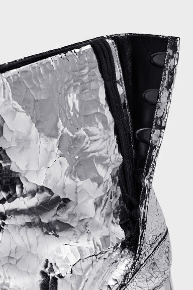 Tabi Mirror Boots - Ankle Boots - Image 4