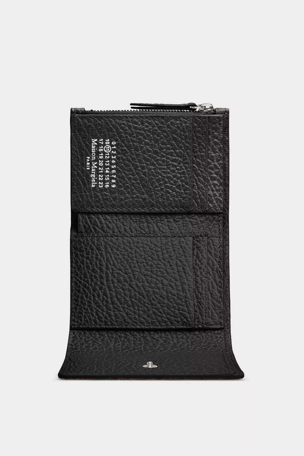 SA3UI0010_P4455_T8013_E.webp?