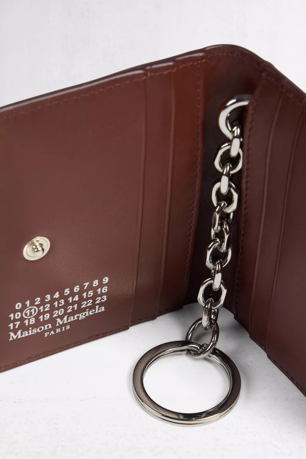 4ステッチ キーリング付きカードホルダー レッド | Maison Margiela公式