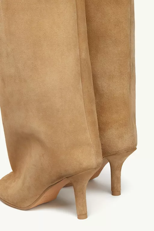 Anatomic Slip-on Suede Boots - Boots