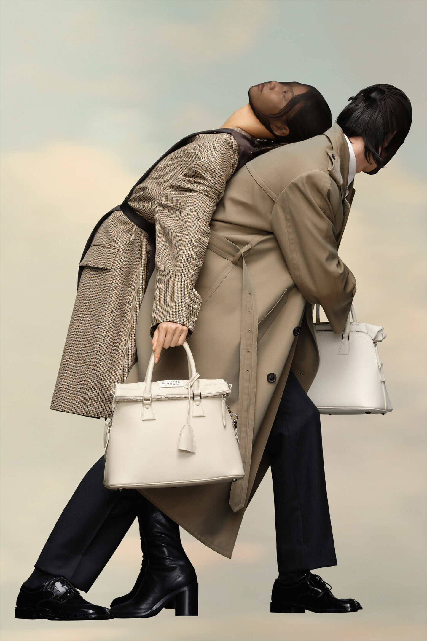 Maison Margiela Leather Borsa Bugatti Bags in White Womens Tote bags Maison Margiela Tote bags 
