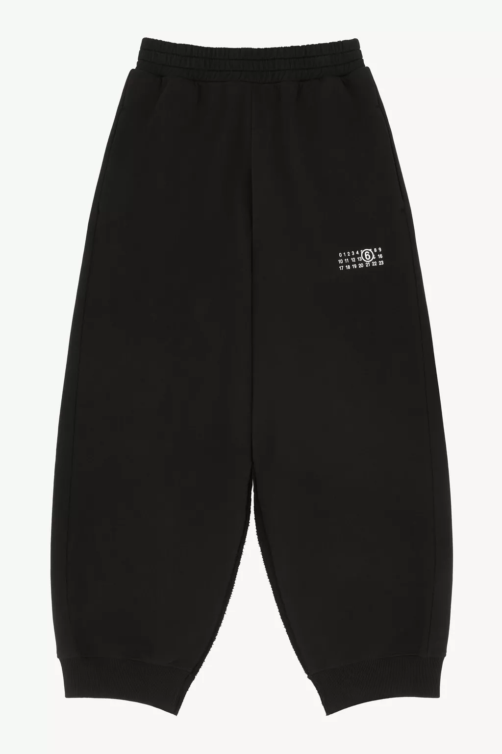 S52KA0546_M25025_900_H.webp?sw