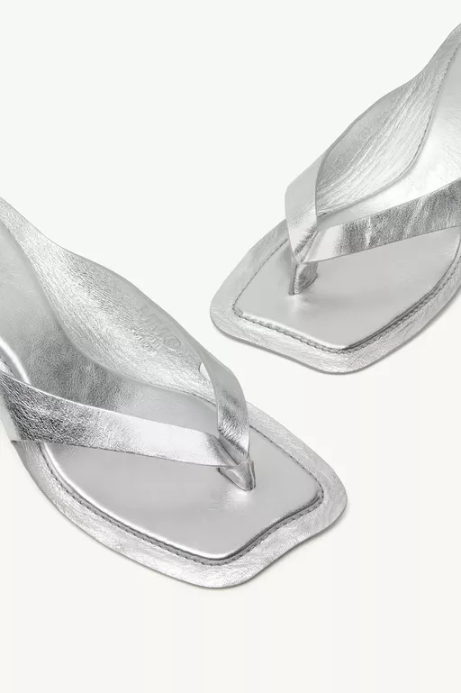 Anatomic leather flip flop mules - Sandals