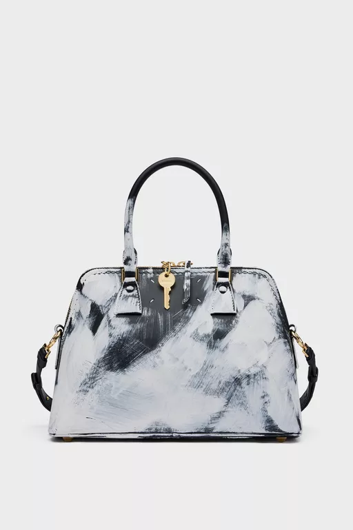 5AC Classique Bianchetto Medium - Shoulder Bags