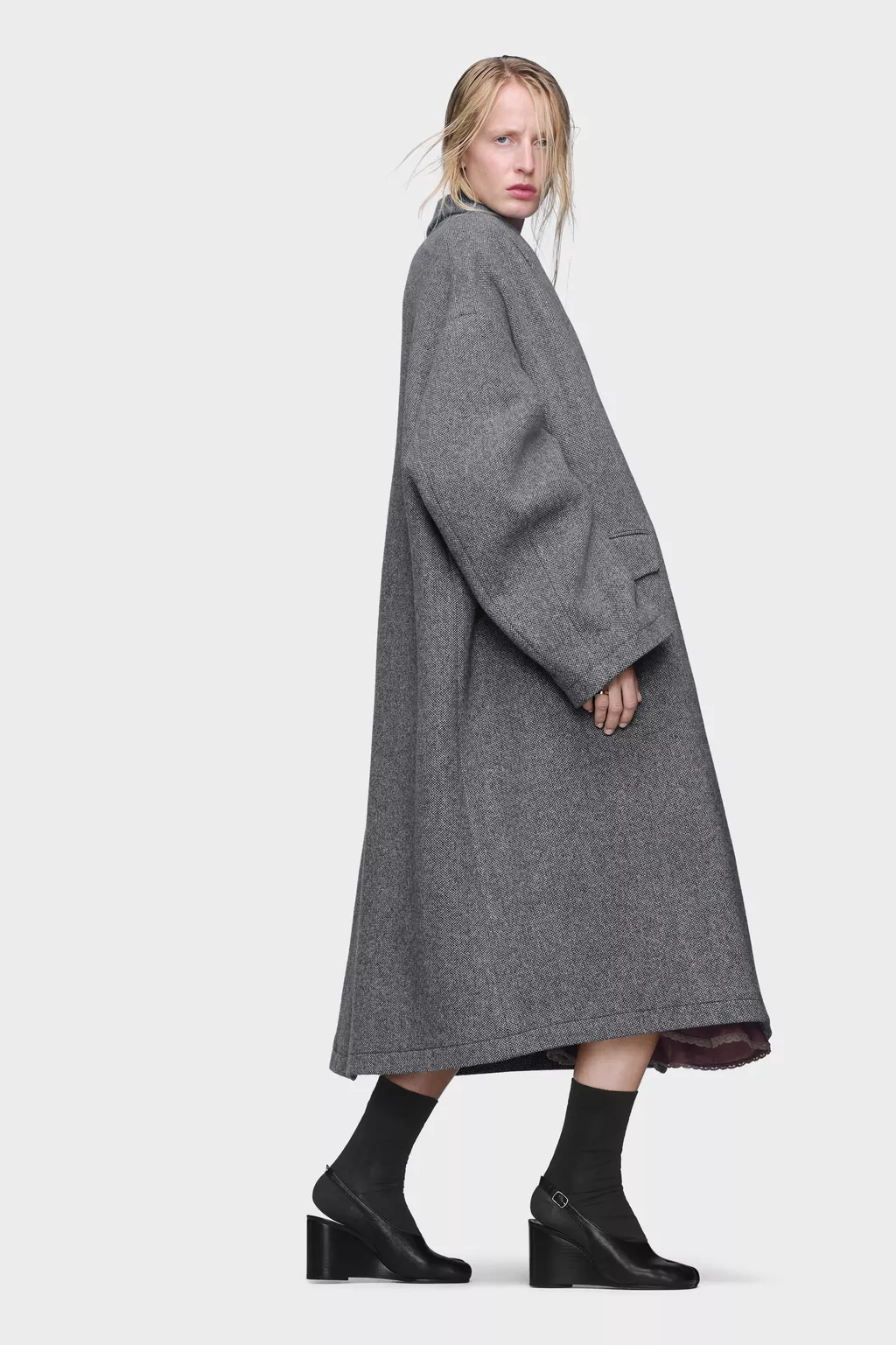 Black Wool coat | Maison Margiela Official