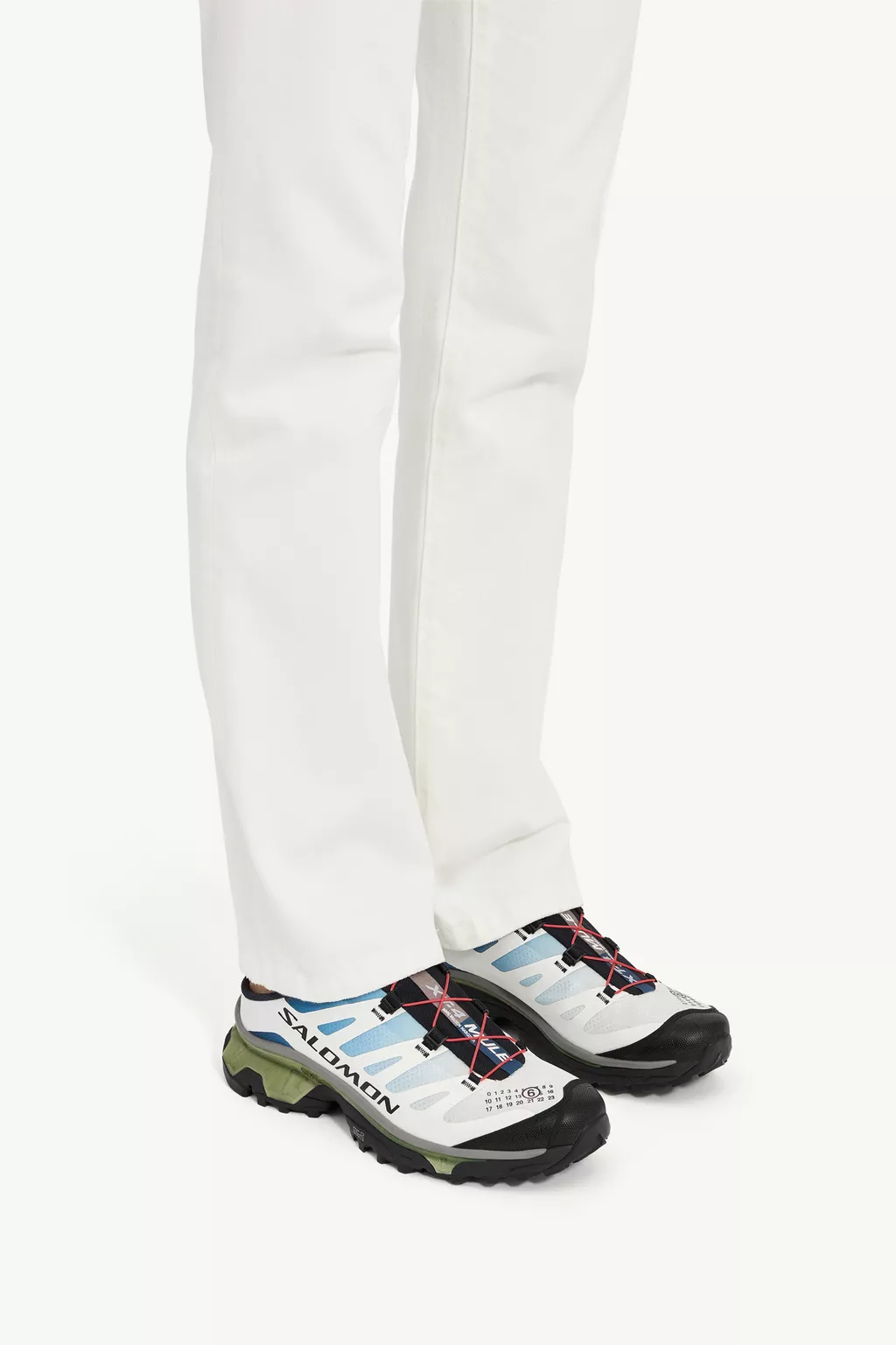SH1WS0017_P8163_HB425_S.webp?
