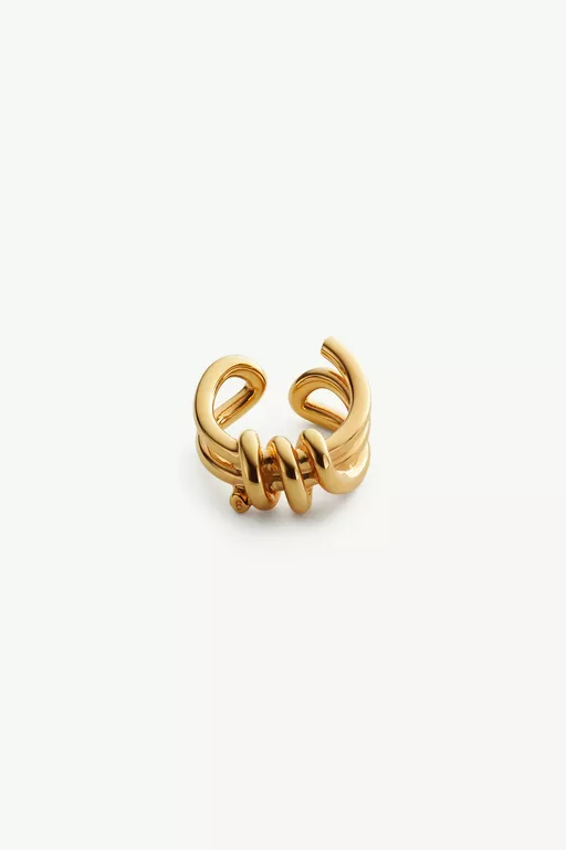 Knotted ring