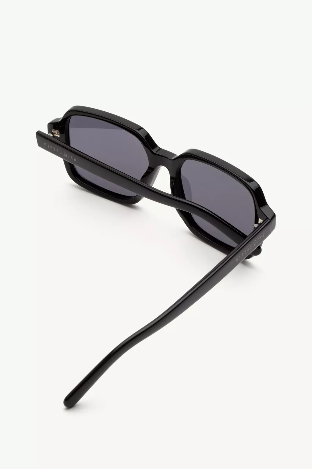 スクエアフレームサングラス ブラック | MM6 Maison Margiela