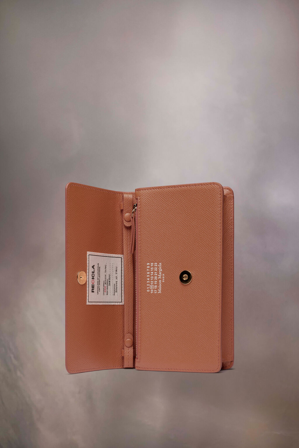 메종마르지엘라 레시클라 체인 지갑 SA3UI0008P5406T2335
