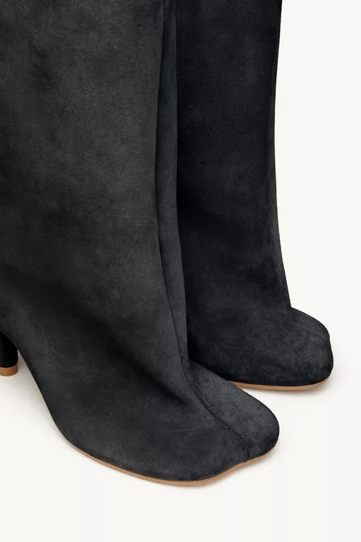 Anatomic Slip-on Suede Boots - Boots