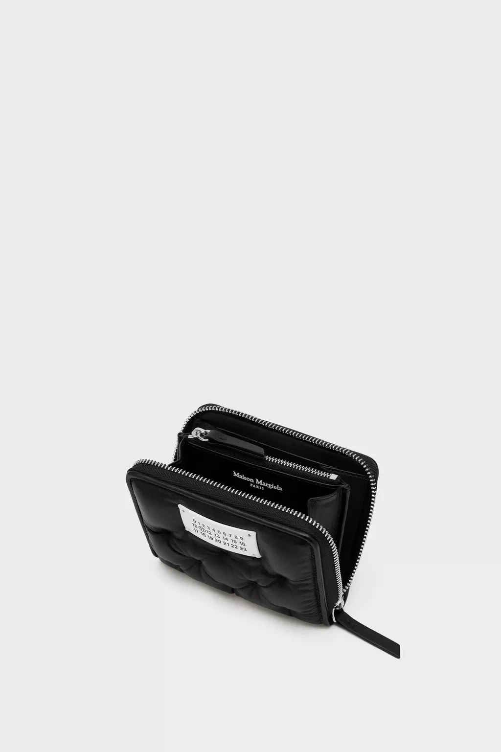 SA1UI0032_P6434_T8013_H.webp?