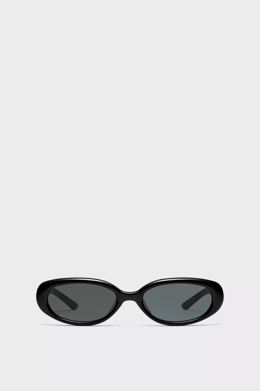 S33YC0064_M10076_961_F.webp?sw