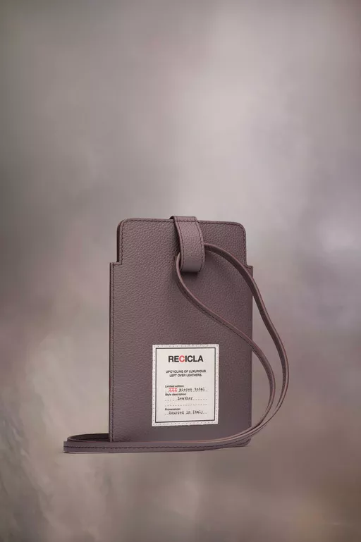 Recicla phone holder - Phone Accessories