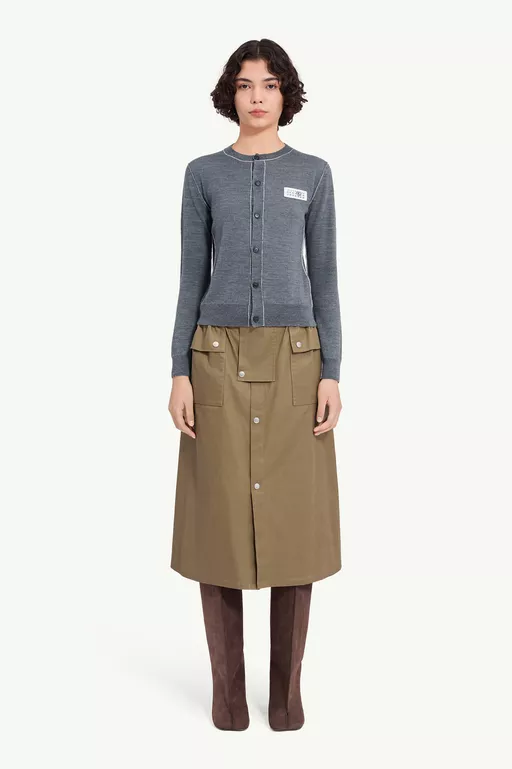 Cardigan in misto lana con abbottonatura frontale