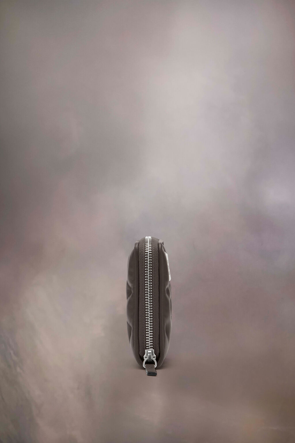 메종마르지엘라 글램 슬램 자수 지갑 SA1UI0031P6434T2152