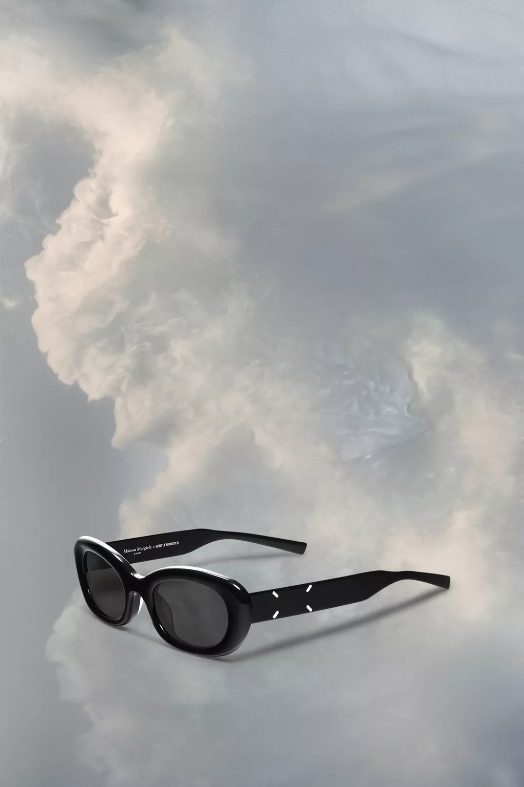 S34YC0143_SV0285_961_H.webp?sw