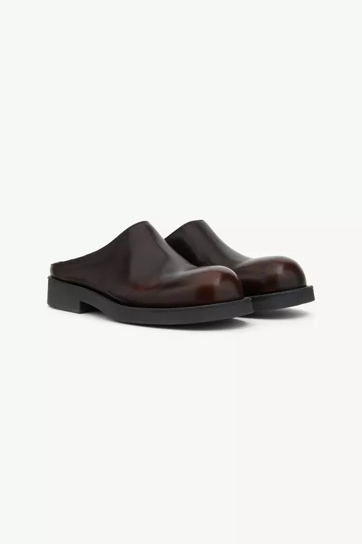 Biker mules in brushed leather - Slippers
