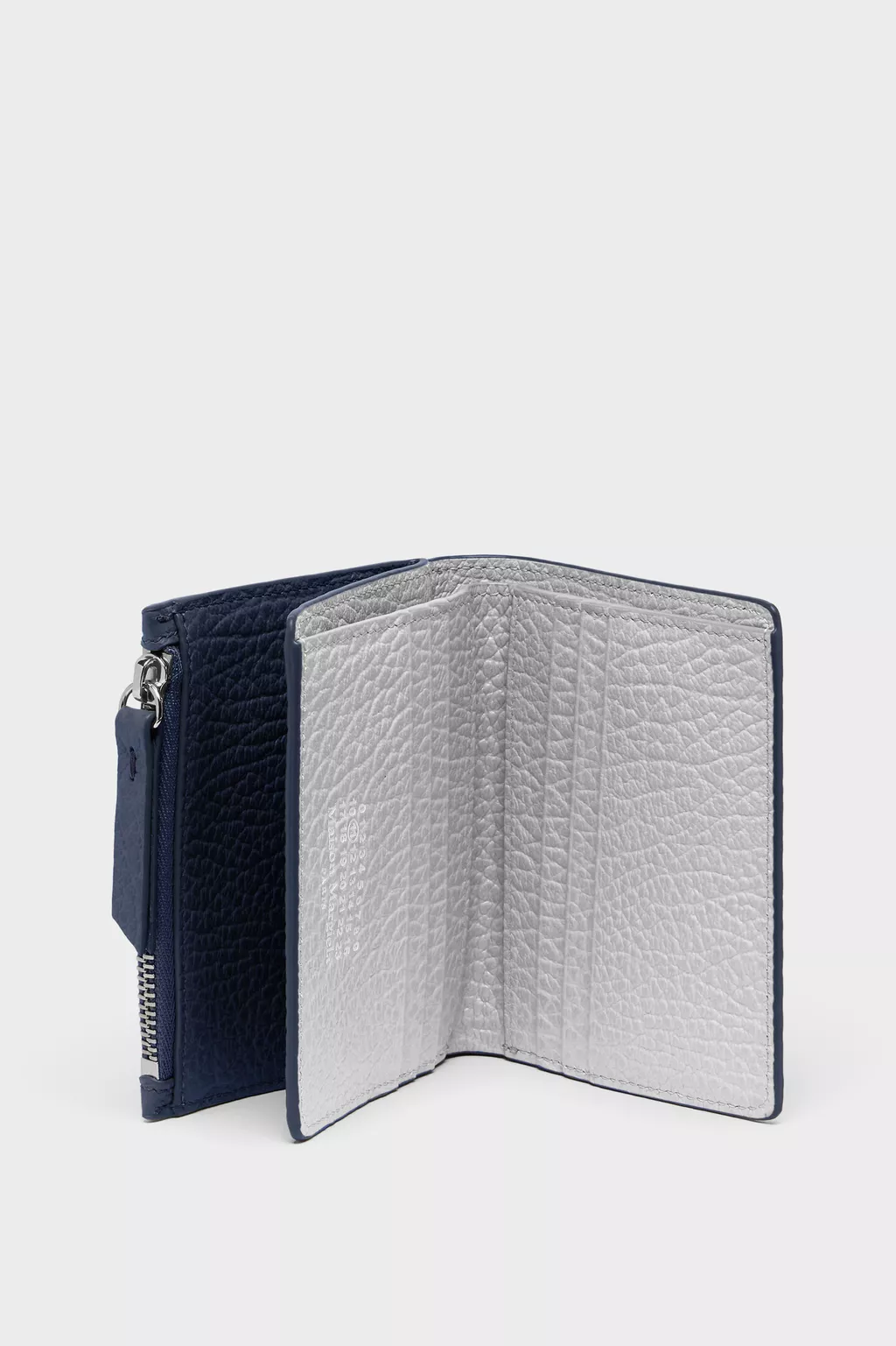 SA1UI0023_P8844_HB394_H.webp?