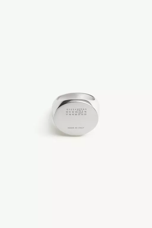 Numeric oval ring