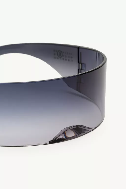 Wraparound sunglasses - Sunglasses