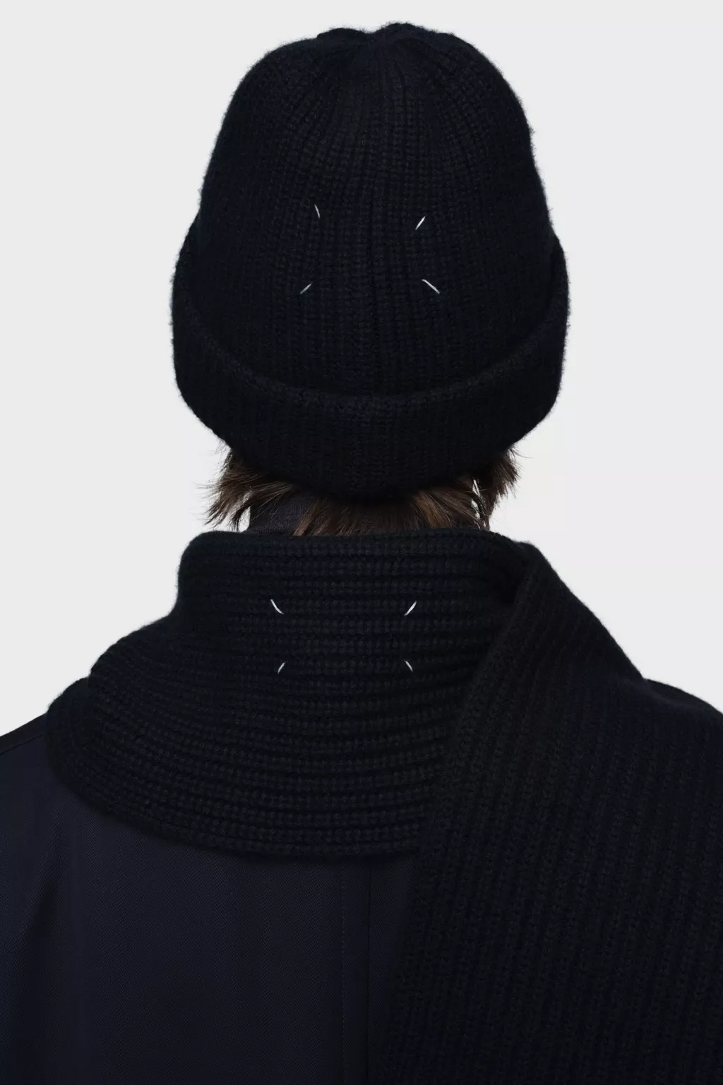 Dark Blue Cashmere beanie | Maison Margiela Official