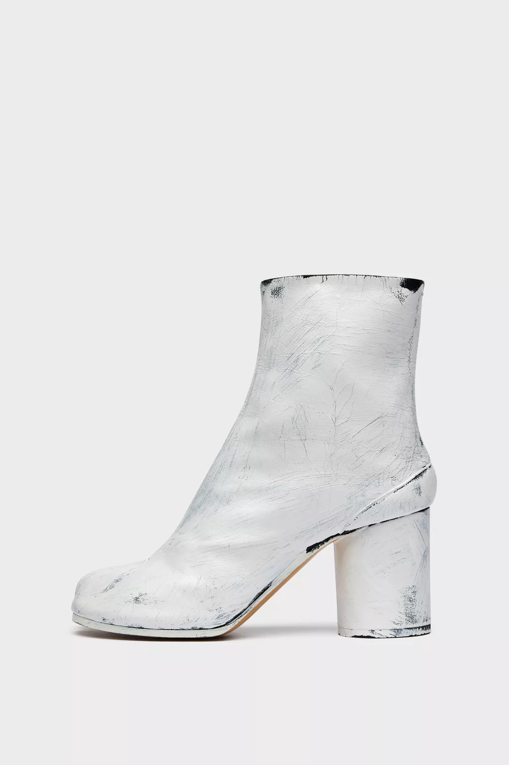 Black and White Tabi Bianchetto Boots | Maison Margiela Official
