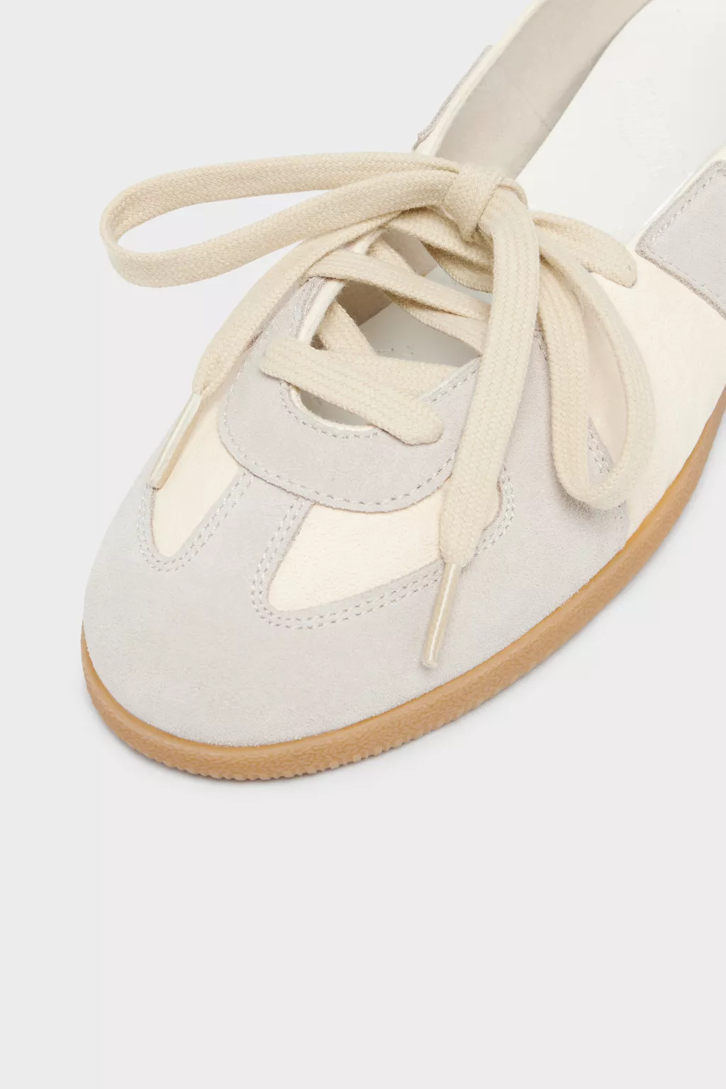 White Replica Soft Laced Ballet | Maison Margiela Official