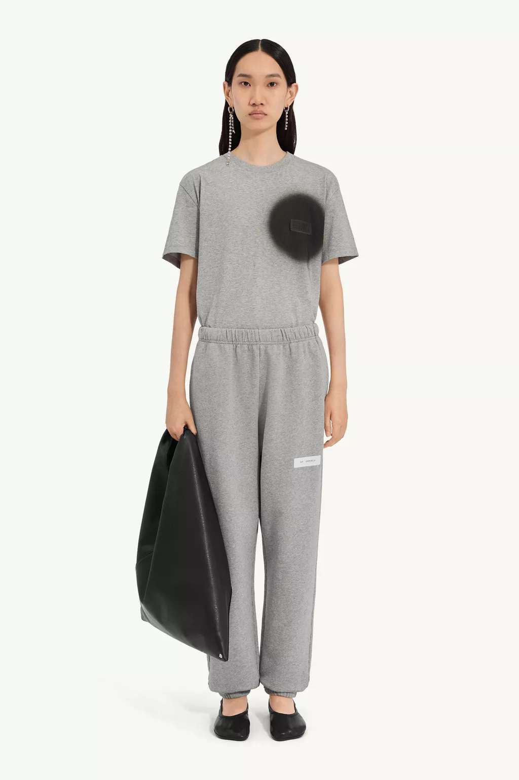 MM6 Maison Margiela エムエムシックスメゾンマルジェラ グレー Gray Margiela Six sweatpants | MM6 Official